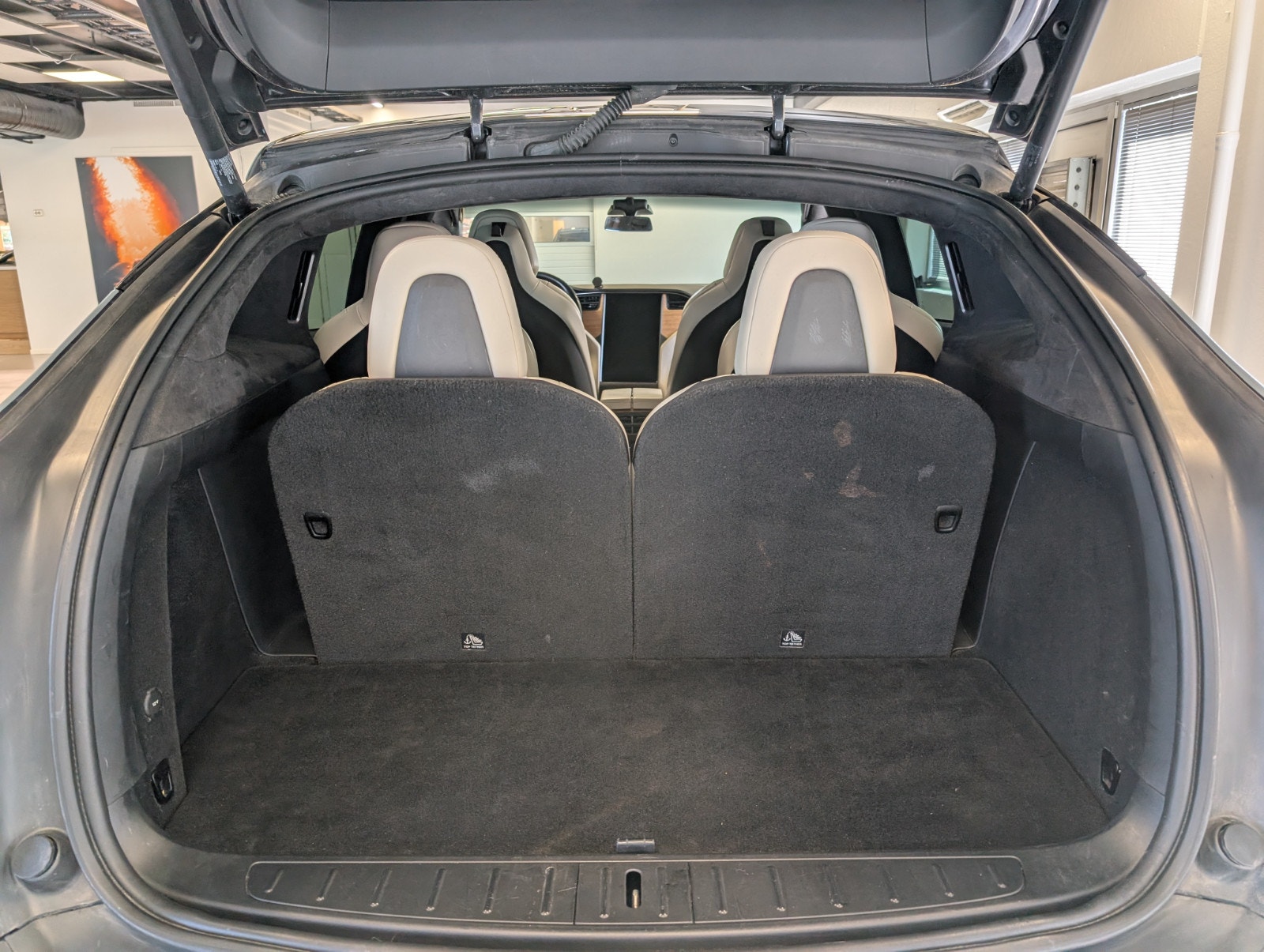 Tesla Model X Standard Range, 333hp, 2019