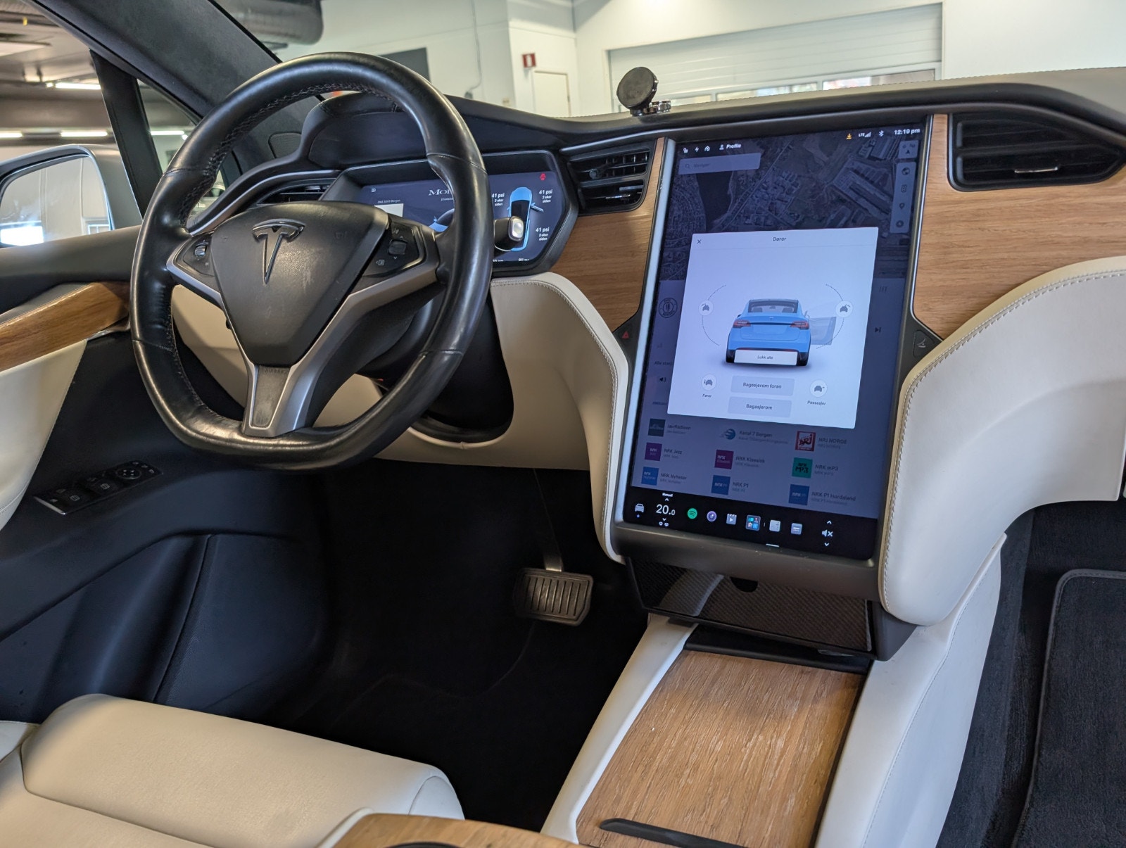 Tesla Model X Standard Range, 333hp, 2019