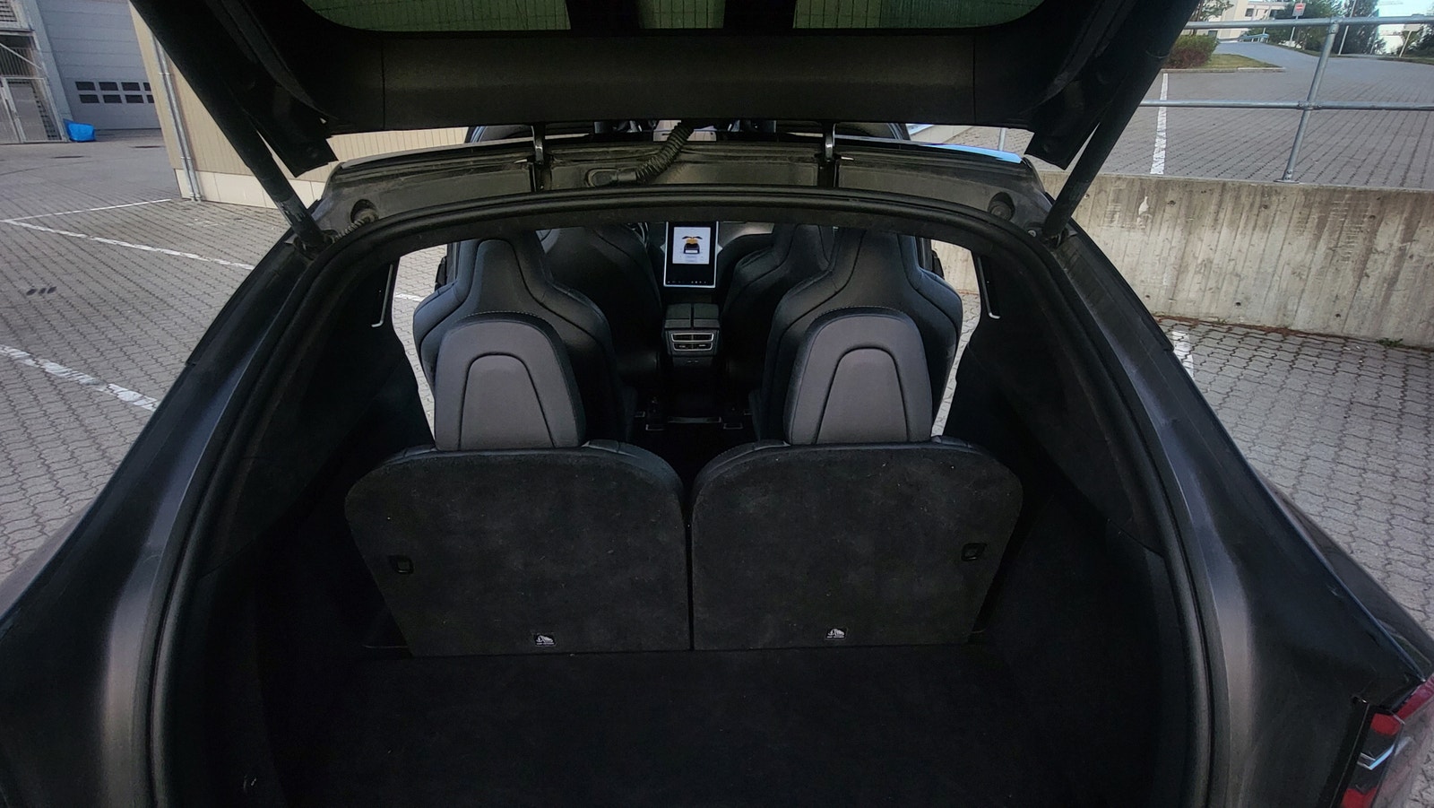 Tesla Model X P100D, 611ps, 2017