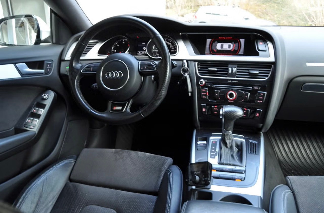 Audi A5 Sportback 2.0 TDI DPF Multitronic, 177ps, 2012