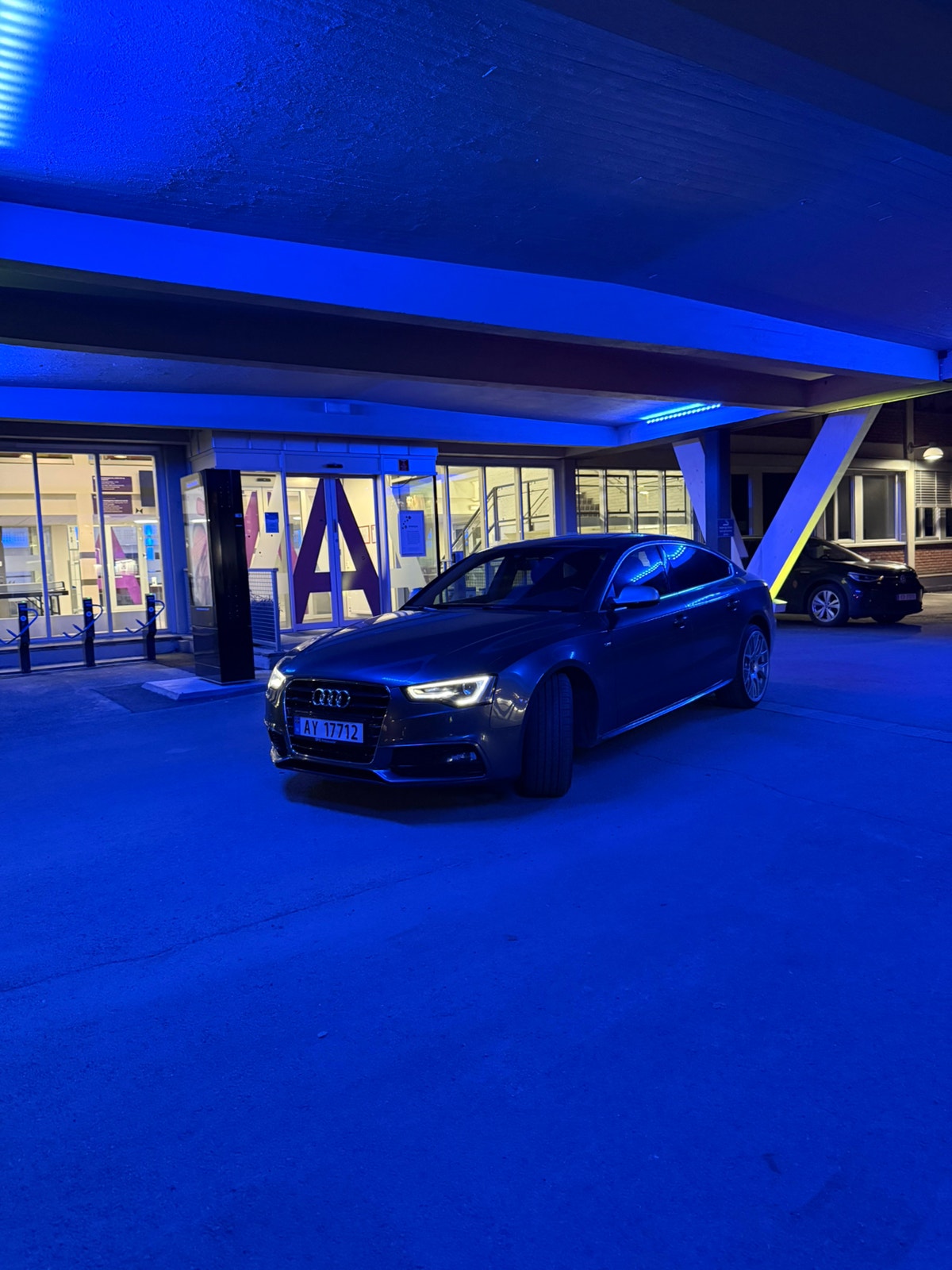 Audi A5 Sportback 2.0 TDI DPF Multitronic, 177ps, 2012