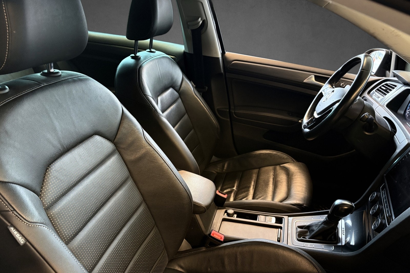 Volkswagen e-Golf, 136hk, 2020
