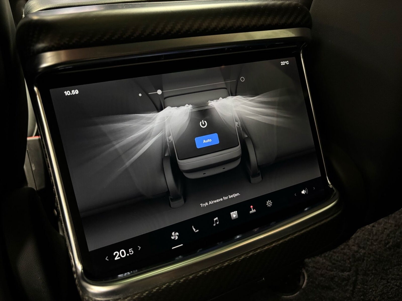 Tesla Model S, 670ps, 2023