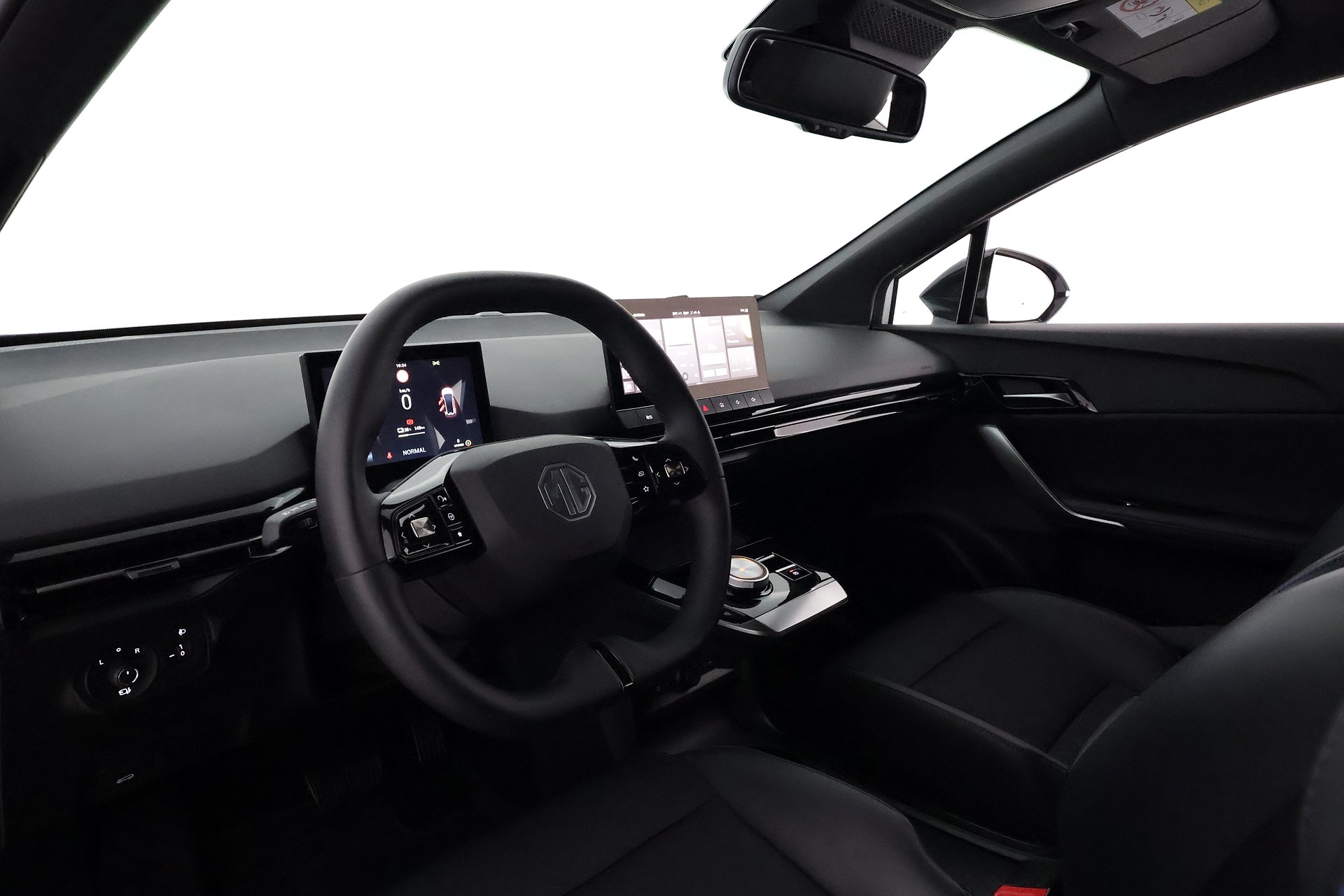 MG 4 Electric Long Range 64 kWh, 204ps, 2022