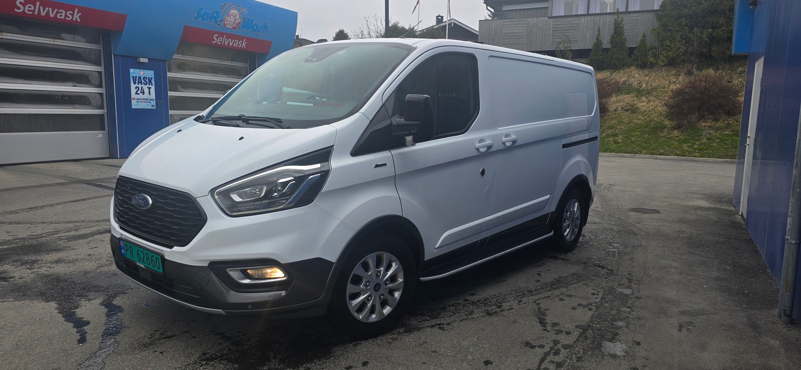 Ford Transit Custom 300 2.0 EcoBlue SelectShift, 170hp, 2021