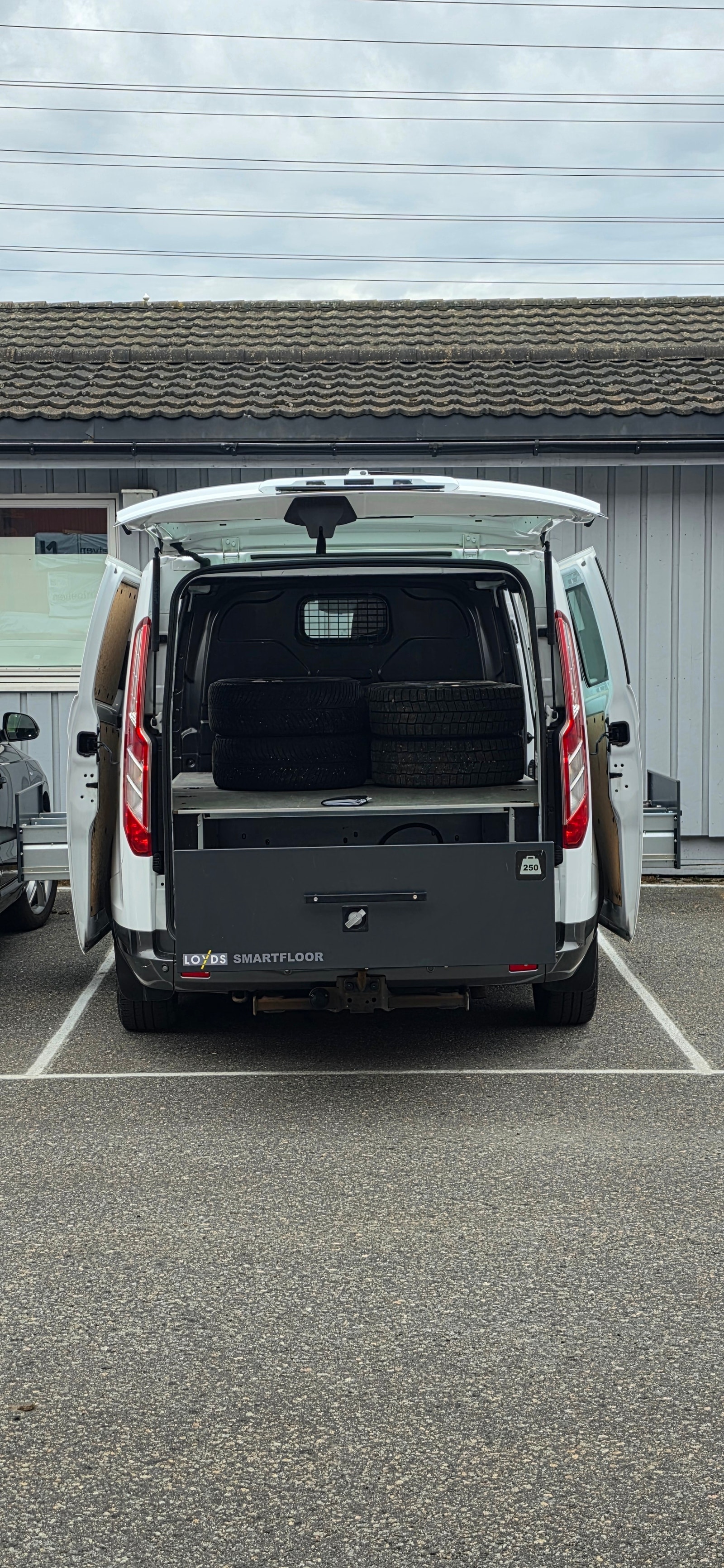 Ford Transit Custom 300 2.0 EcoBlue SelectShift, 170hp, 2021