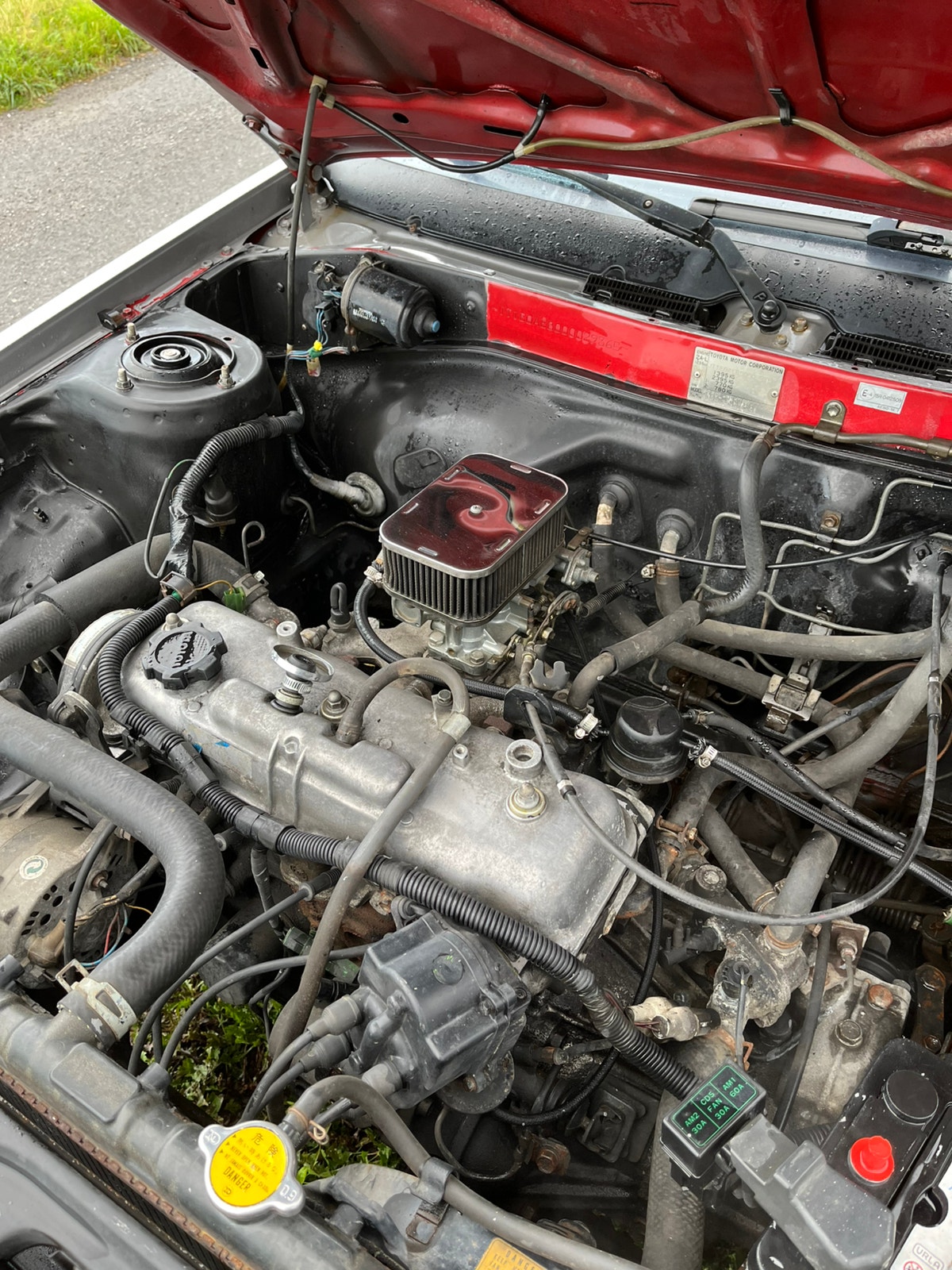 Toyota Corolla Sedan 1.3 Manual, 5-trins, 69ps, 1984