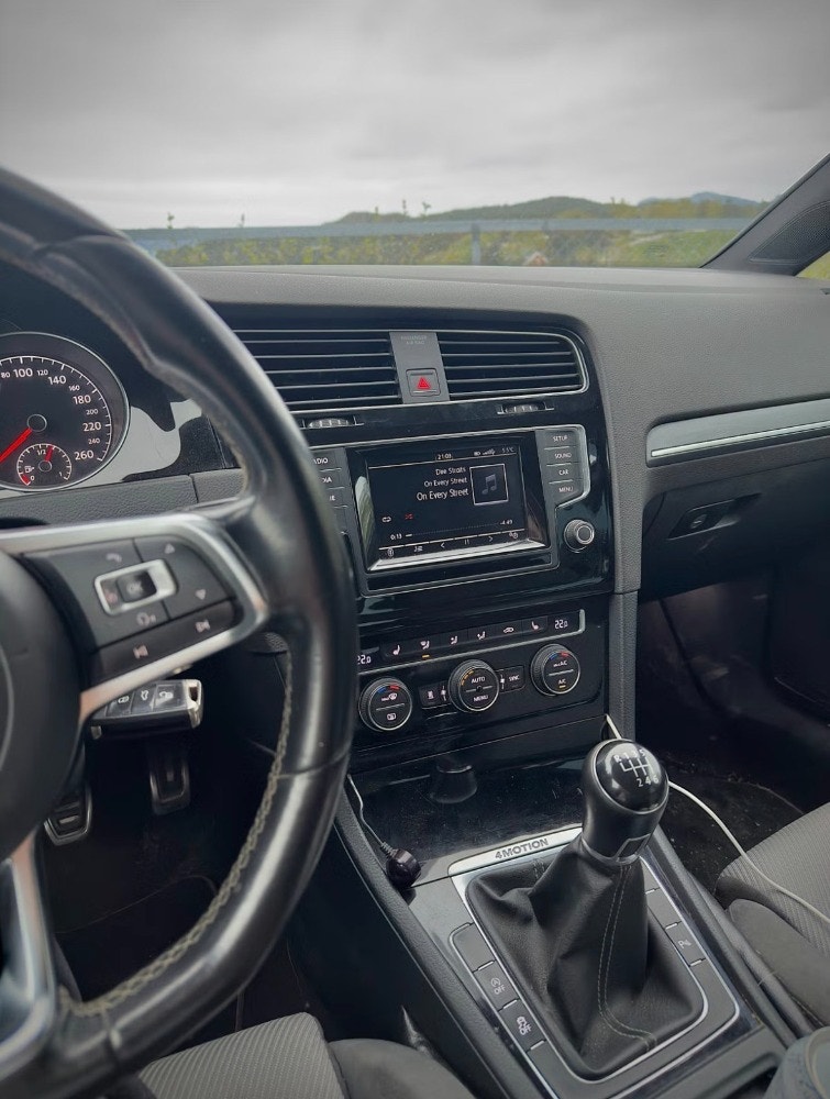 Volkswagen Golf Variant 2.0 TDI DPF BMT 4Motion Manual, 6-trins, 150ps, 2015