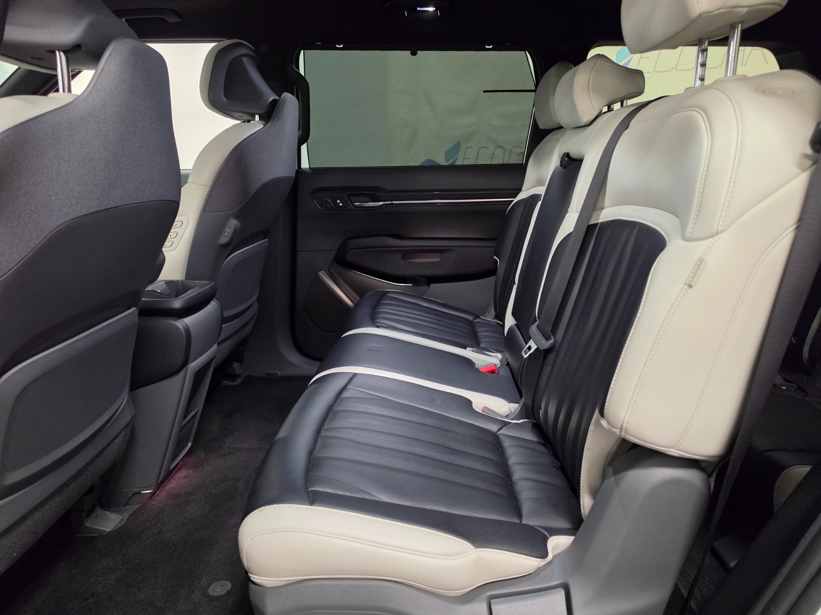 Kia EV9 AWD, 385hp, 2024
