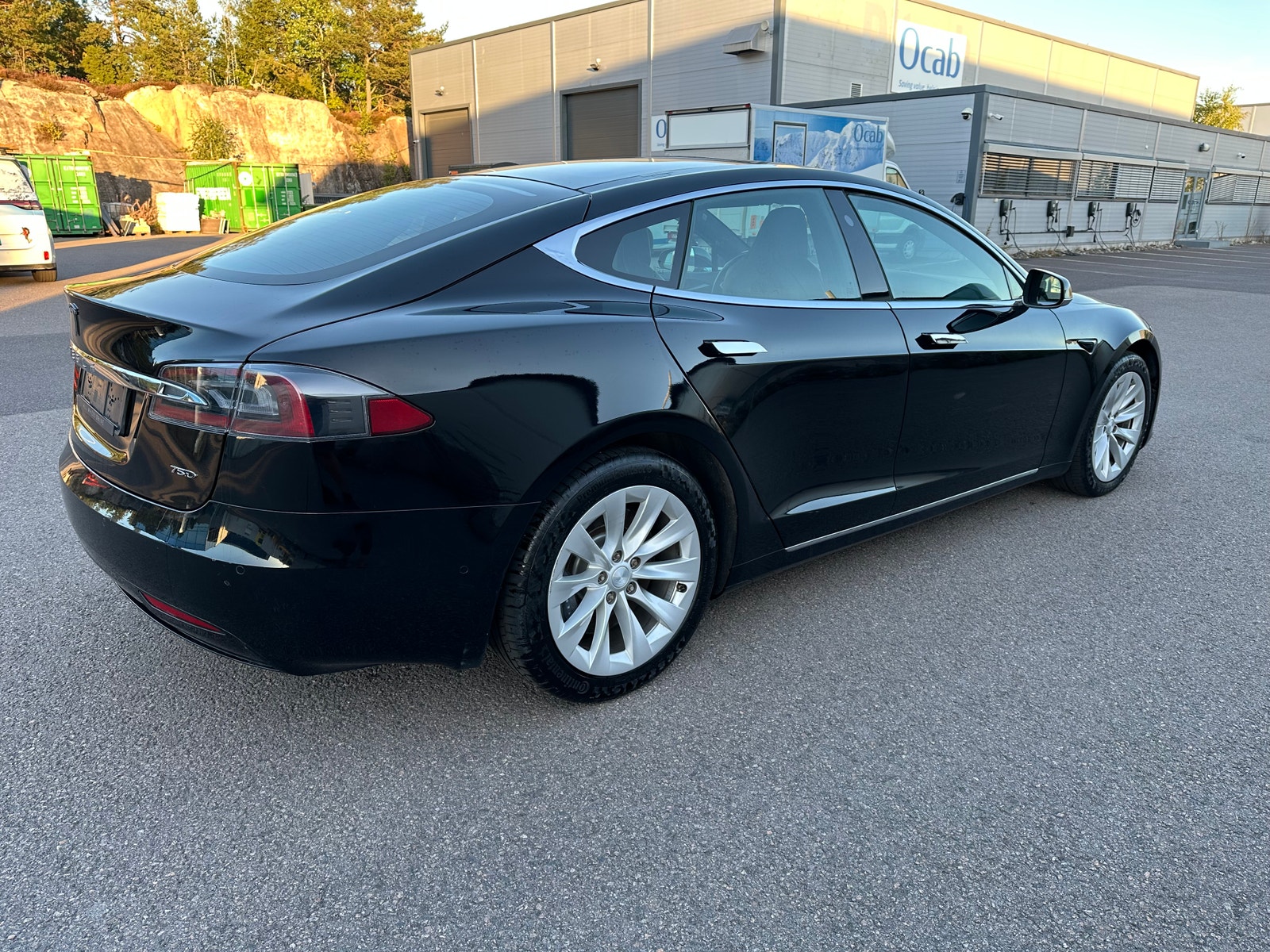 Tesla Model S 75D, 525hp, 2018