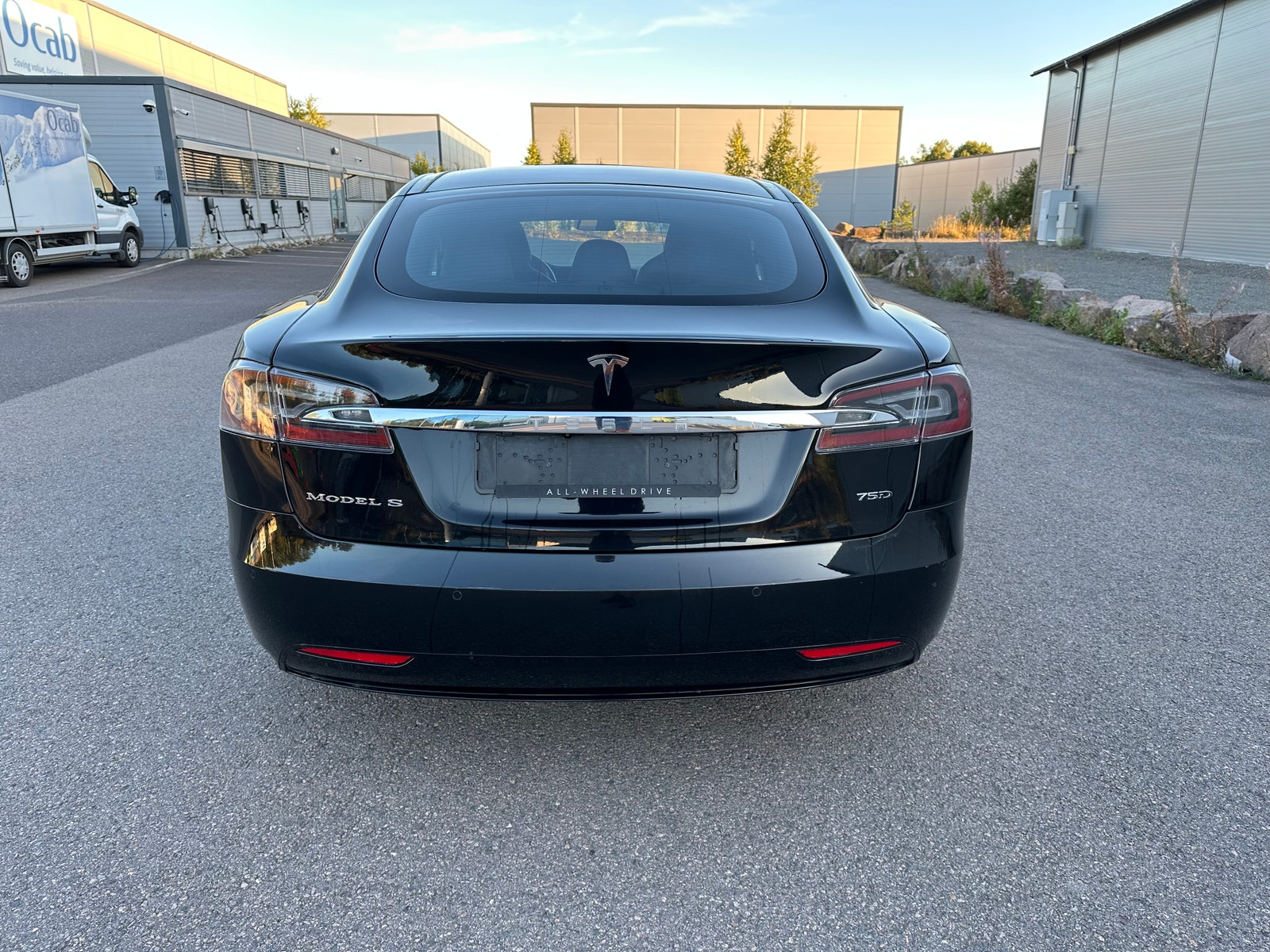 Tesla Model S 75D, 525hp, 2018