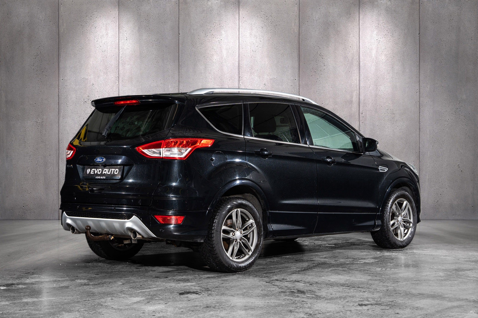 Ford Kuga 2.0 TDCi AWD Powershift, 6-trinn, 150hk, 2015