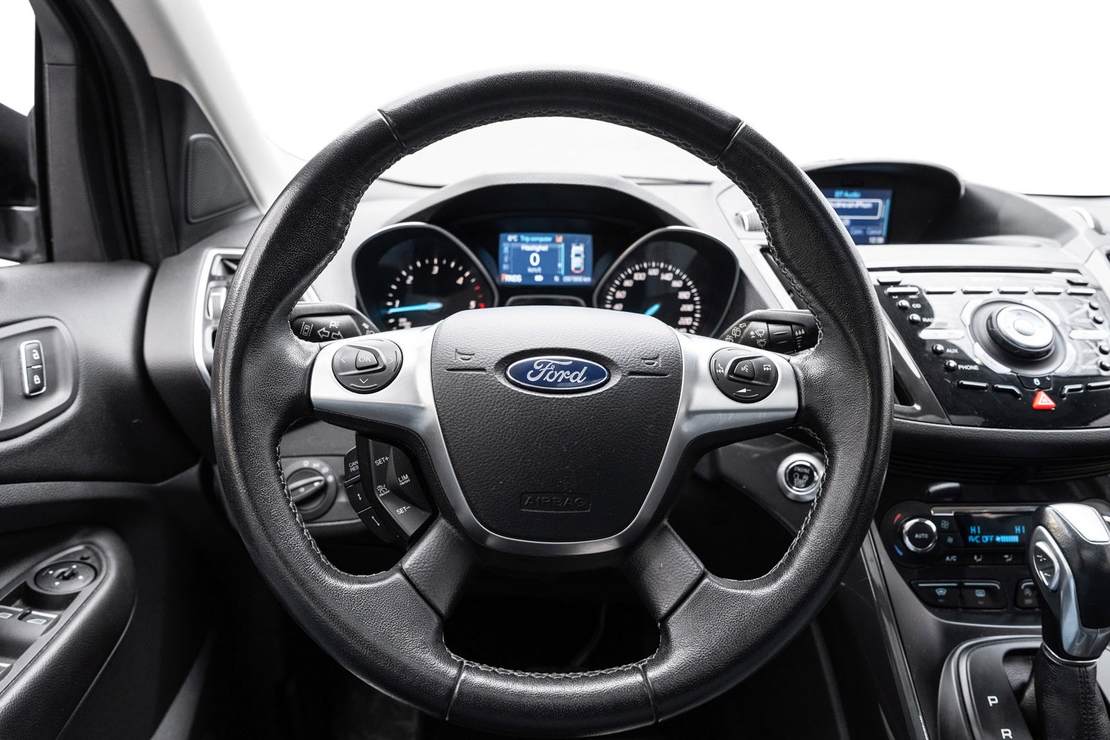 Ford Kuga 2.0 TDCi AWD Powershift, 6-trinn, 150hk, 2015