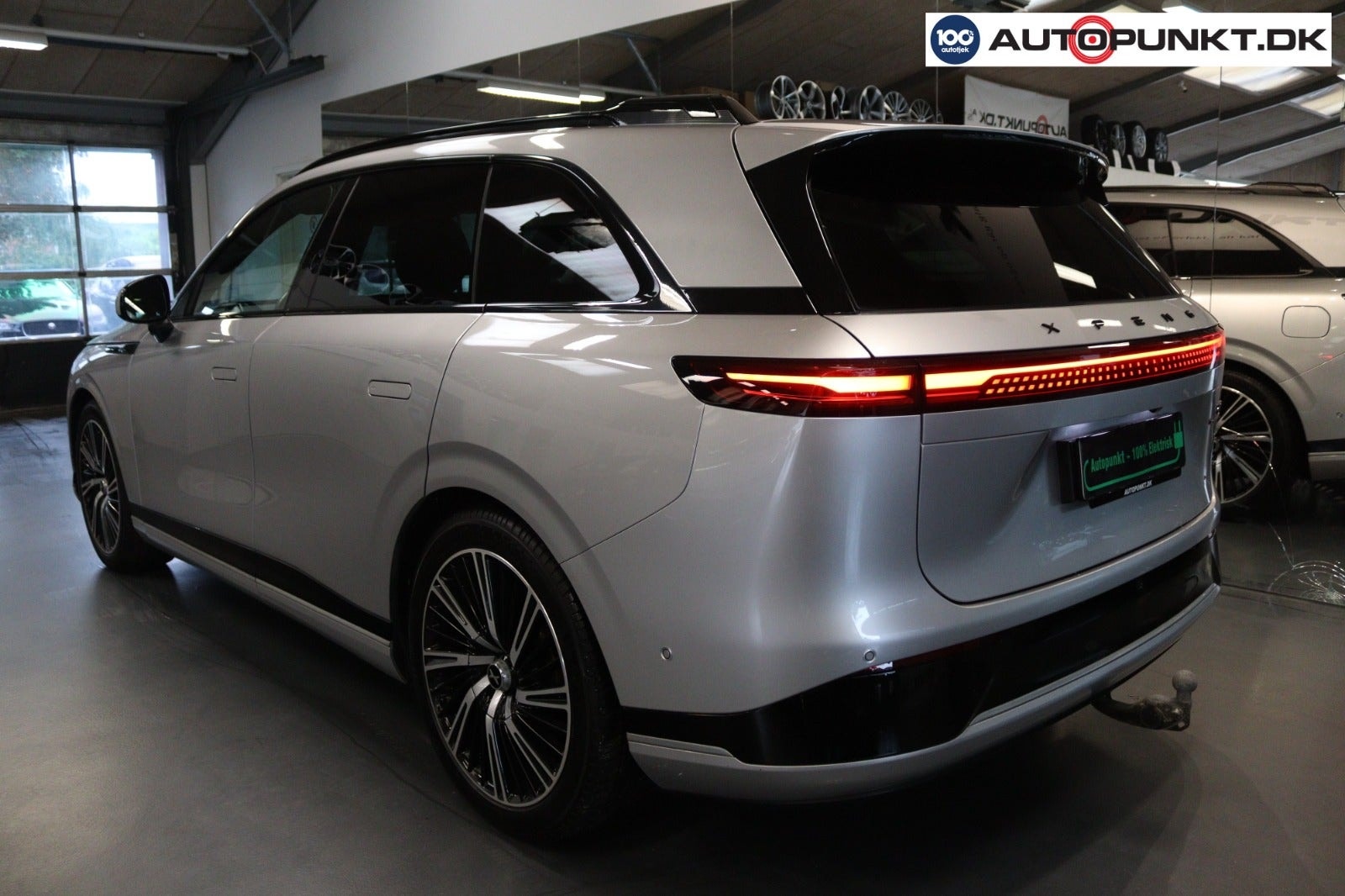 XPENG G9 Performance, 551hk, 2023