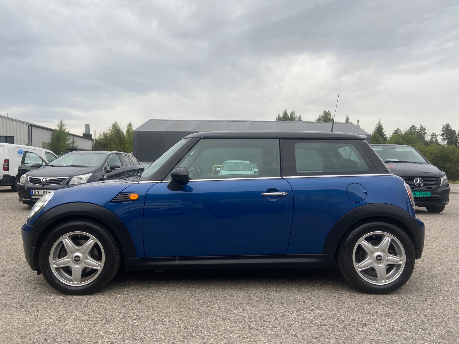 MINI Cooper Manual, 6-trins, 120ps, 2009