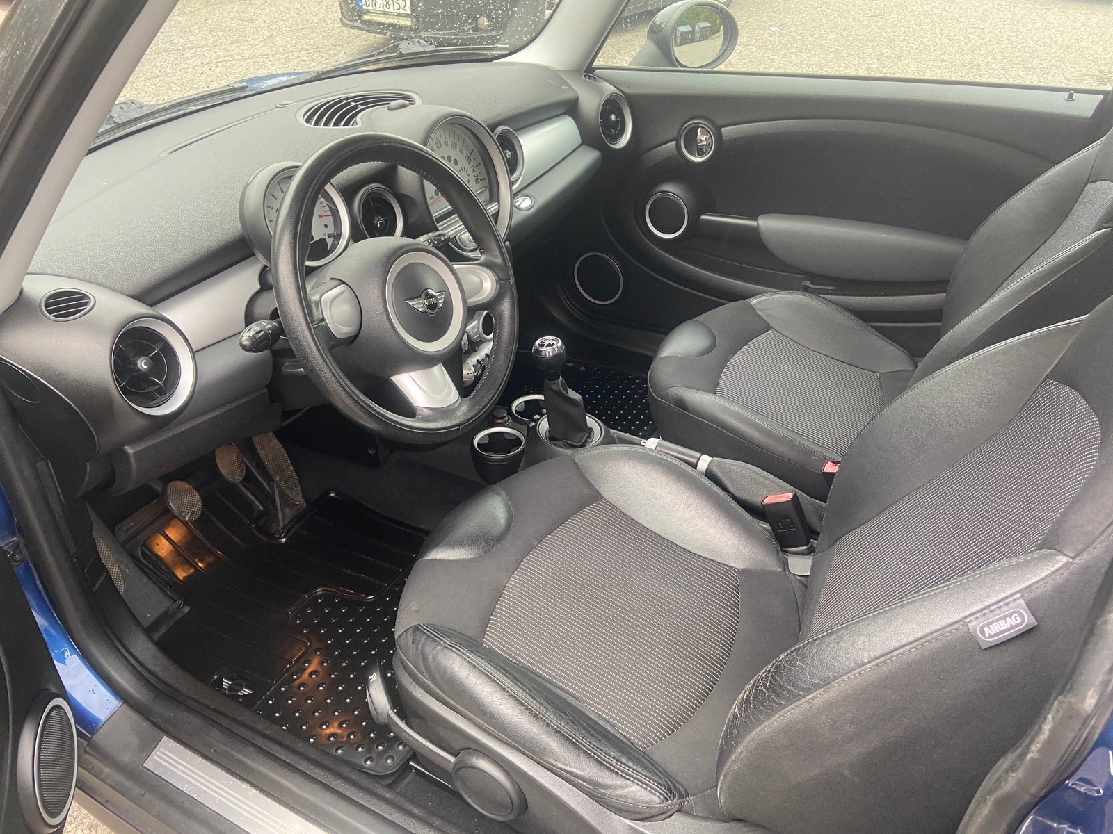 MINI Cooper Manual, 6-trins, 120ps, 2009