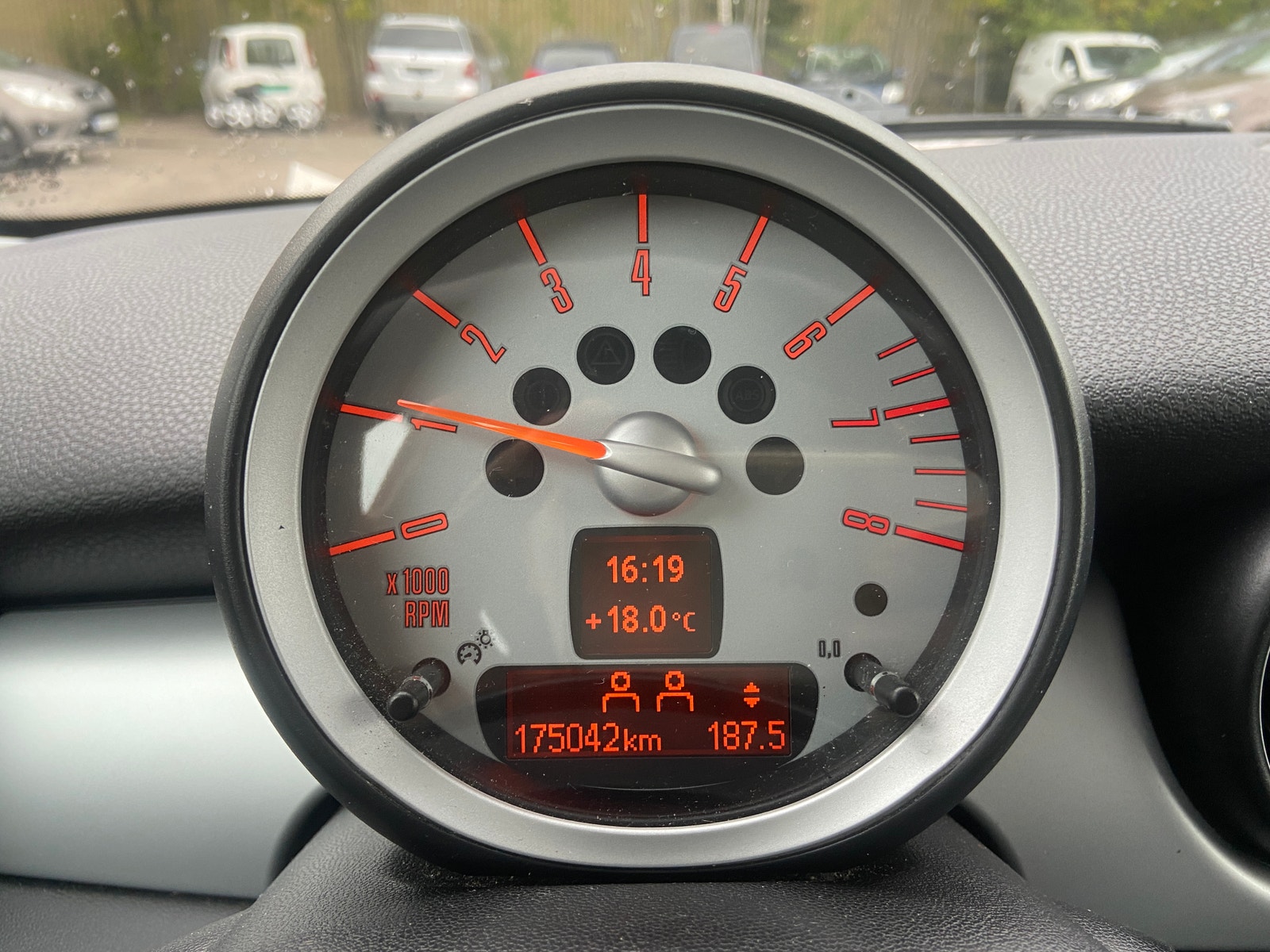 MINI Cooper Manual, 6-trins, 120ps, 2009