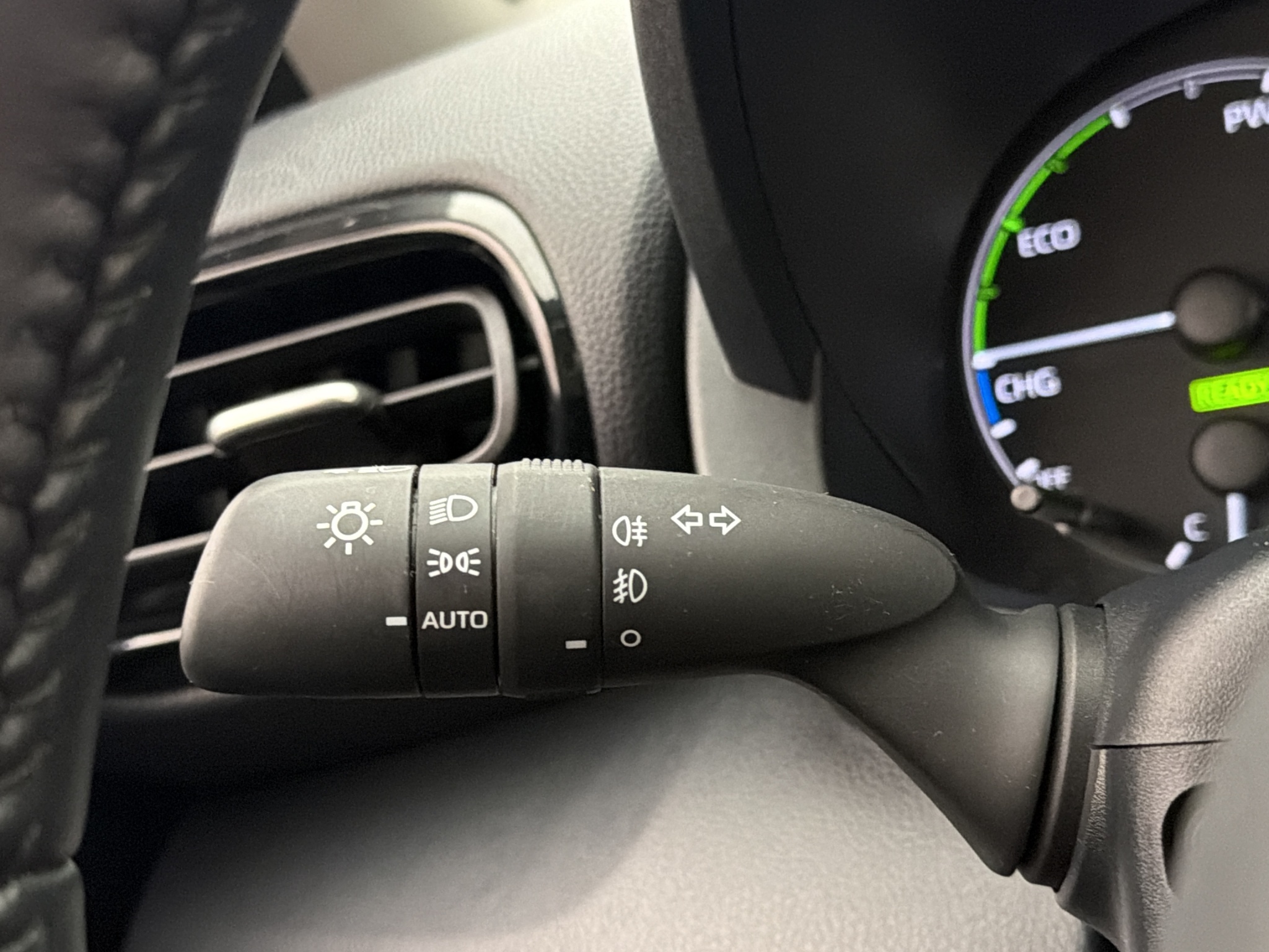 Toyota Yaris Hybrid CVT, 116hk, 2022