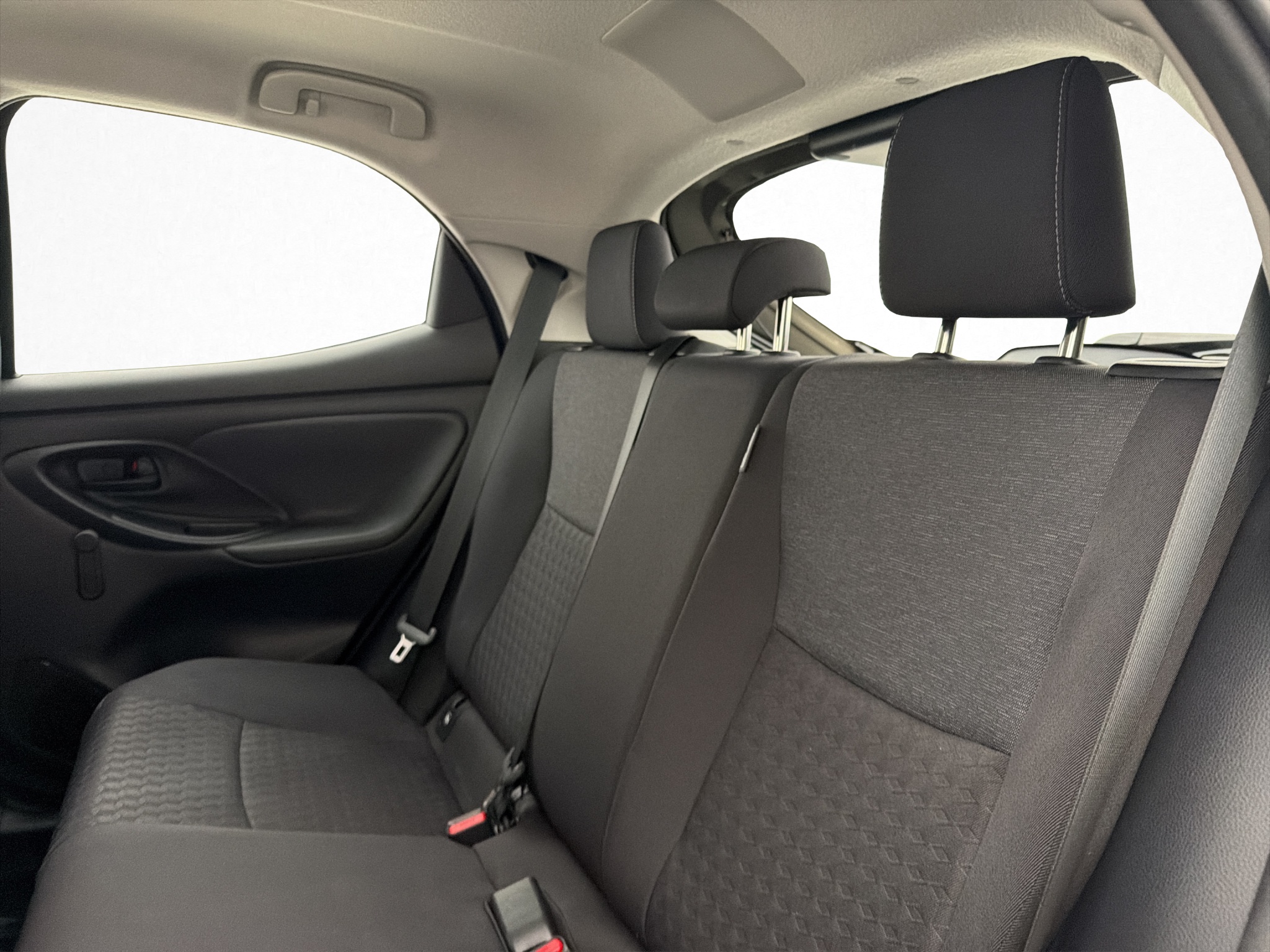 Toyota Yaris Hybrid CVT, 116hk, 2022
