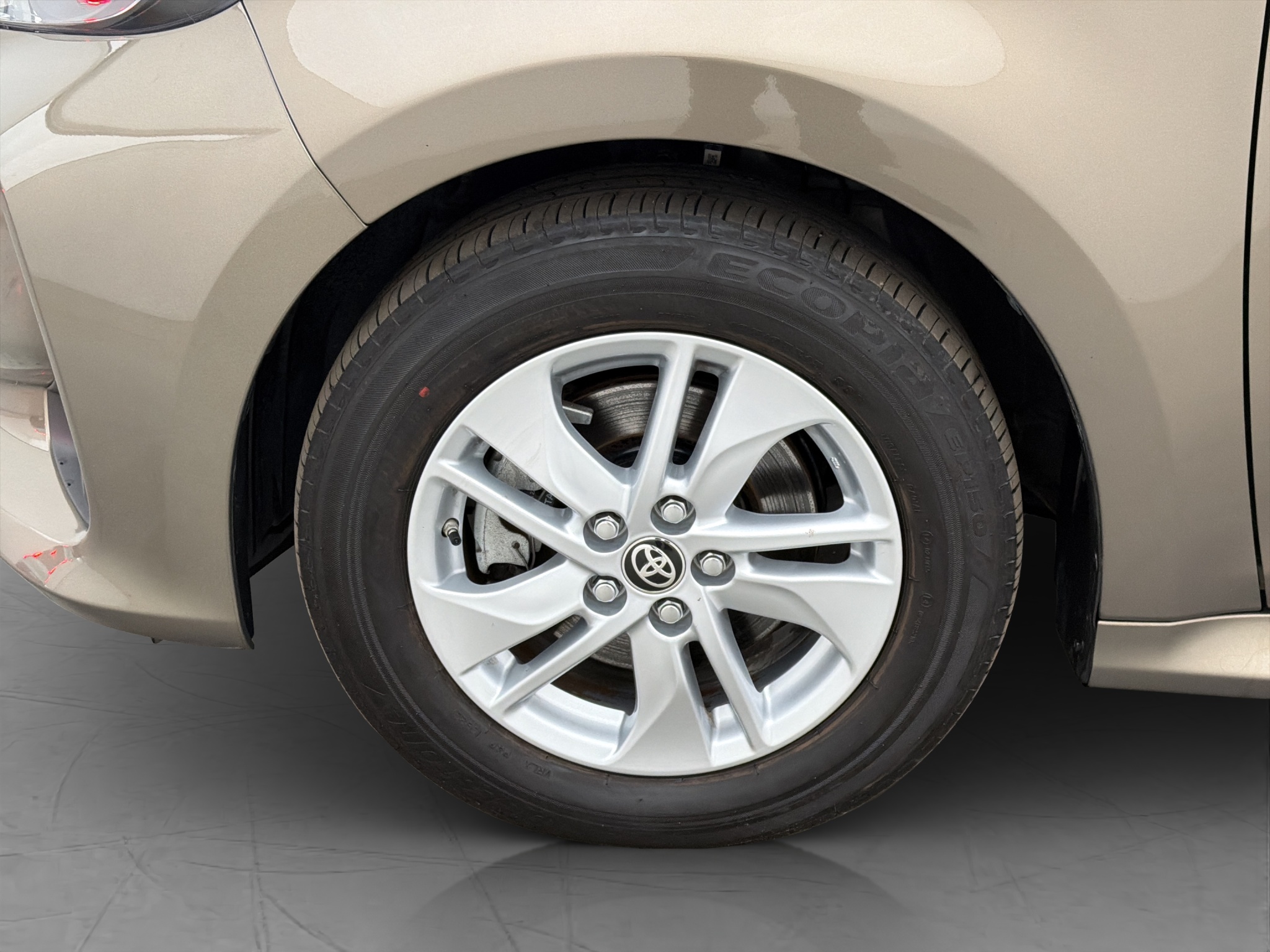 Toyota Yaris Hybrid CVT, 116hk, 2022