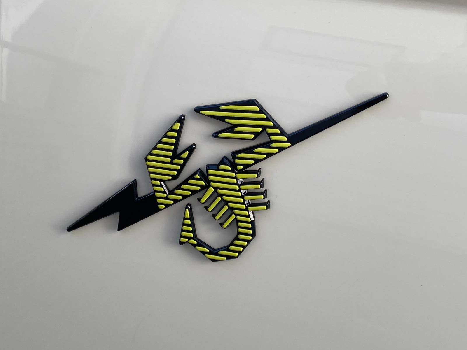 Abarth 500e, 155ps, 2024