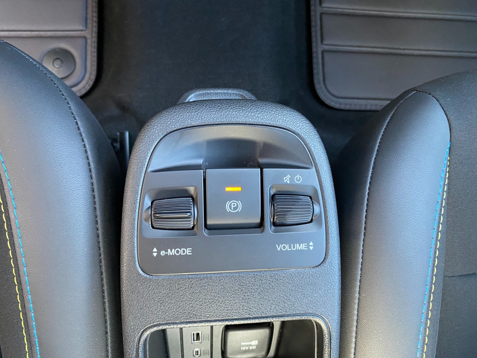 Abarth 500e, 155ps, 2024