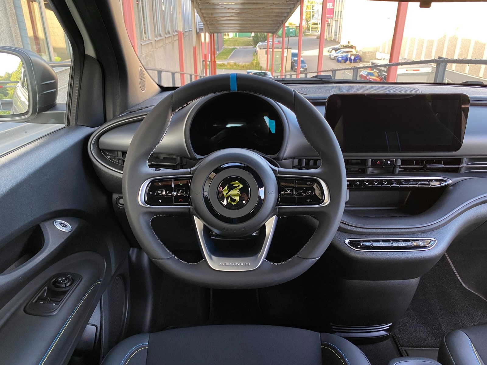 Abarth 500e, 155ps, 2024