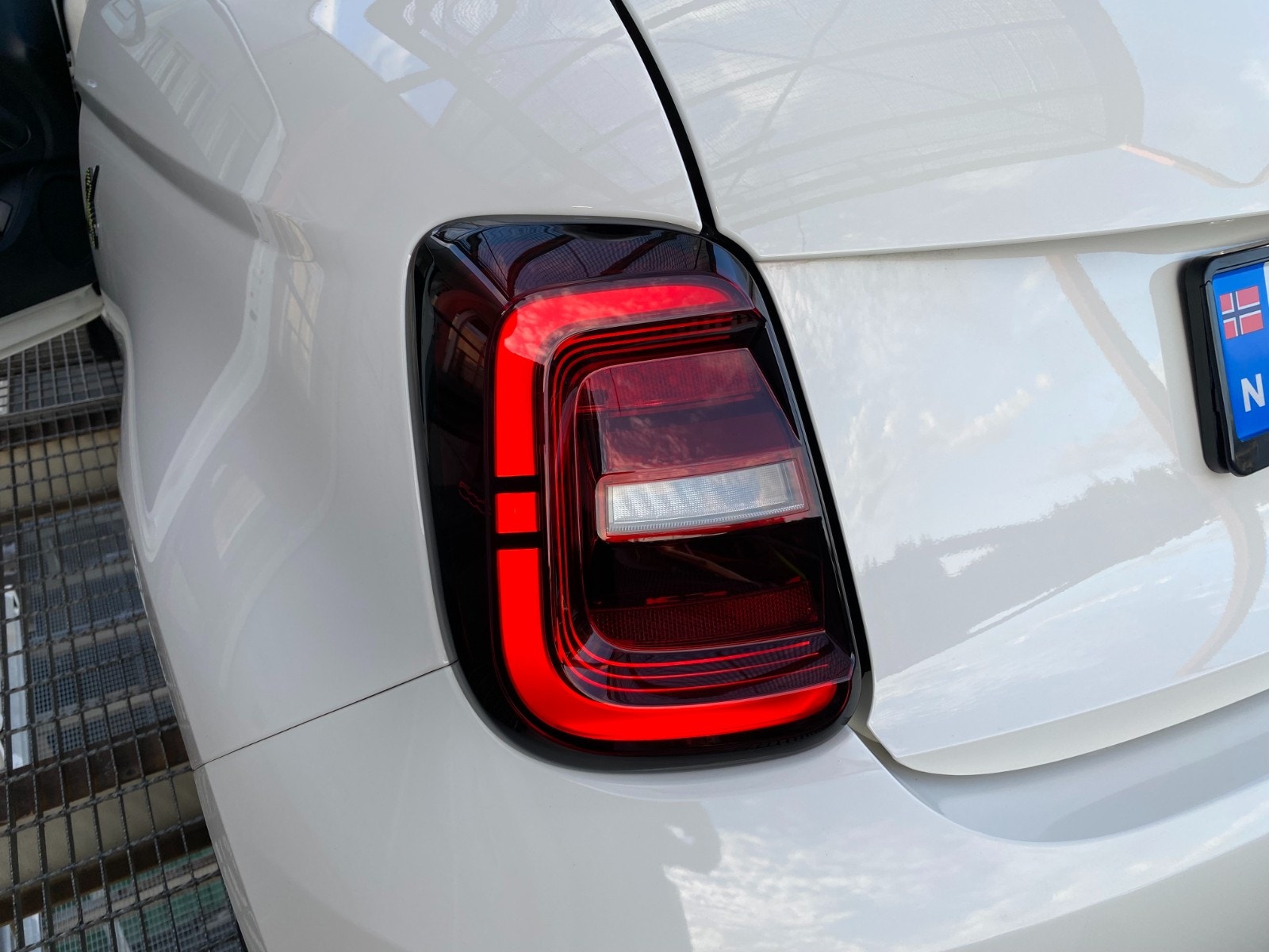 Abarth 500e, 155ps, 2024