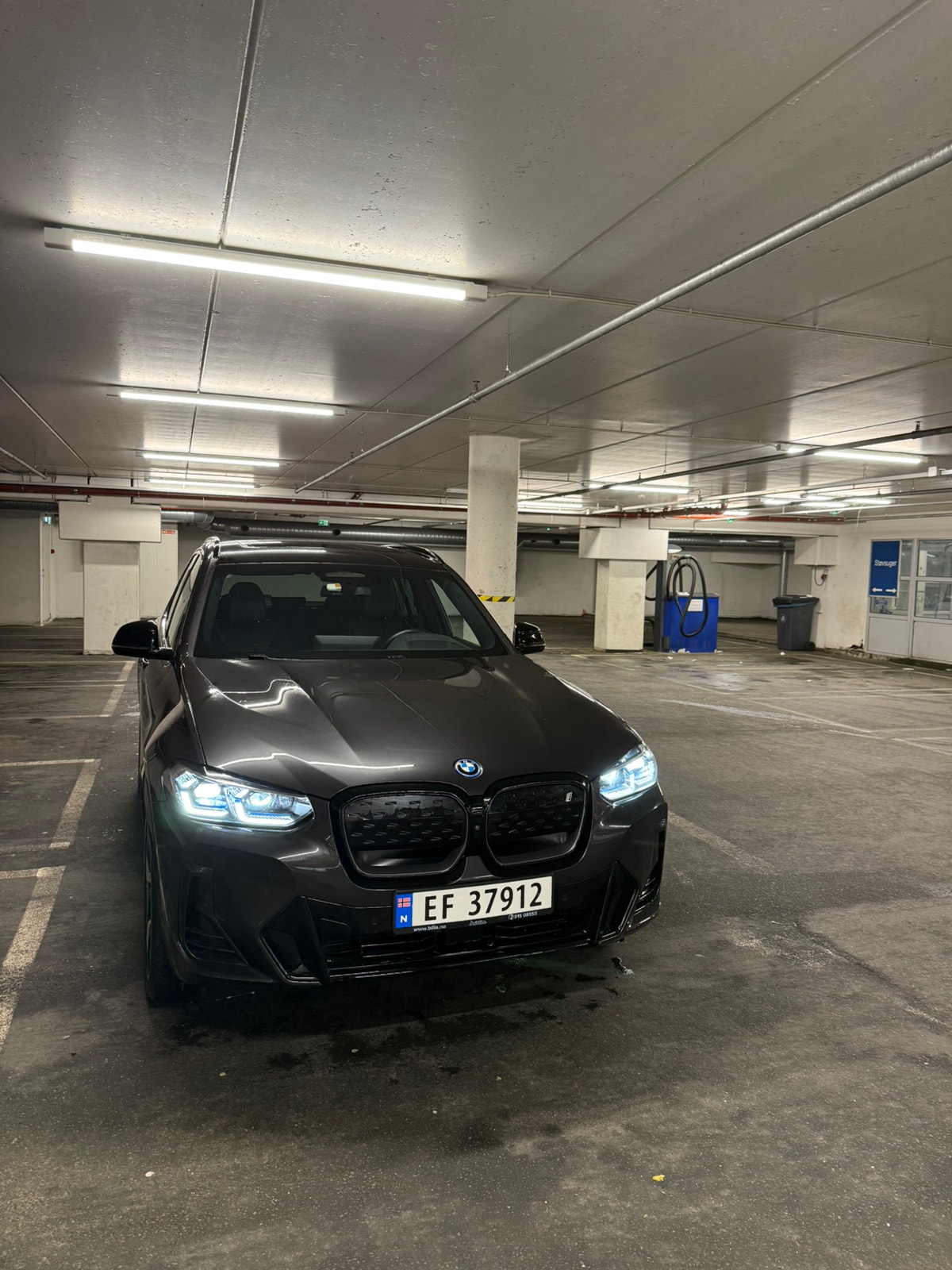 BMW iX3, 286hp, 2023