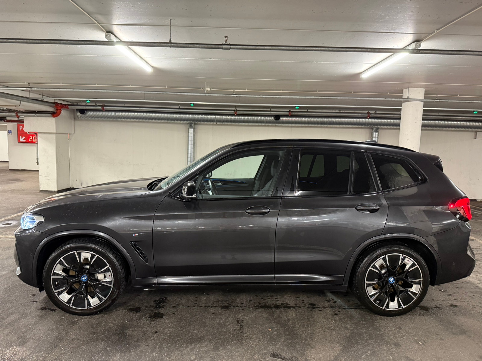 BMW iX3, 286hp, 2023