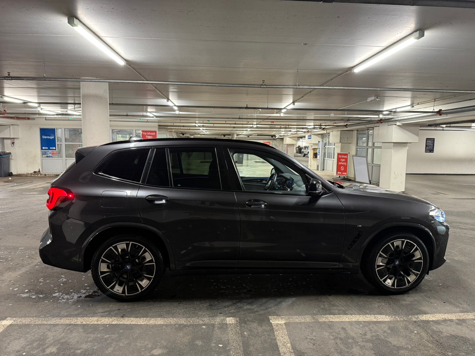 BMW iX3, 286hp, 2023