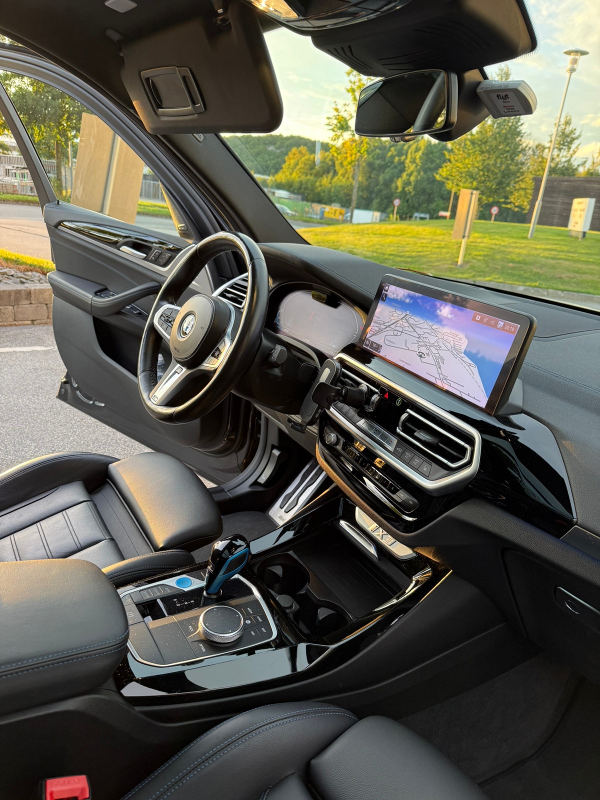 BMW iX3, 286hp, 2023