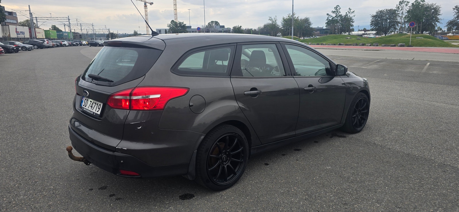 Ford Focus Combi 1.6 TDCi Manual, 6-trins, 95ps, 2015