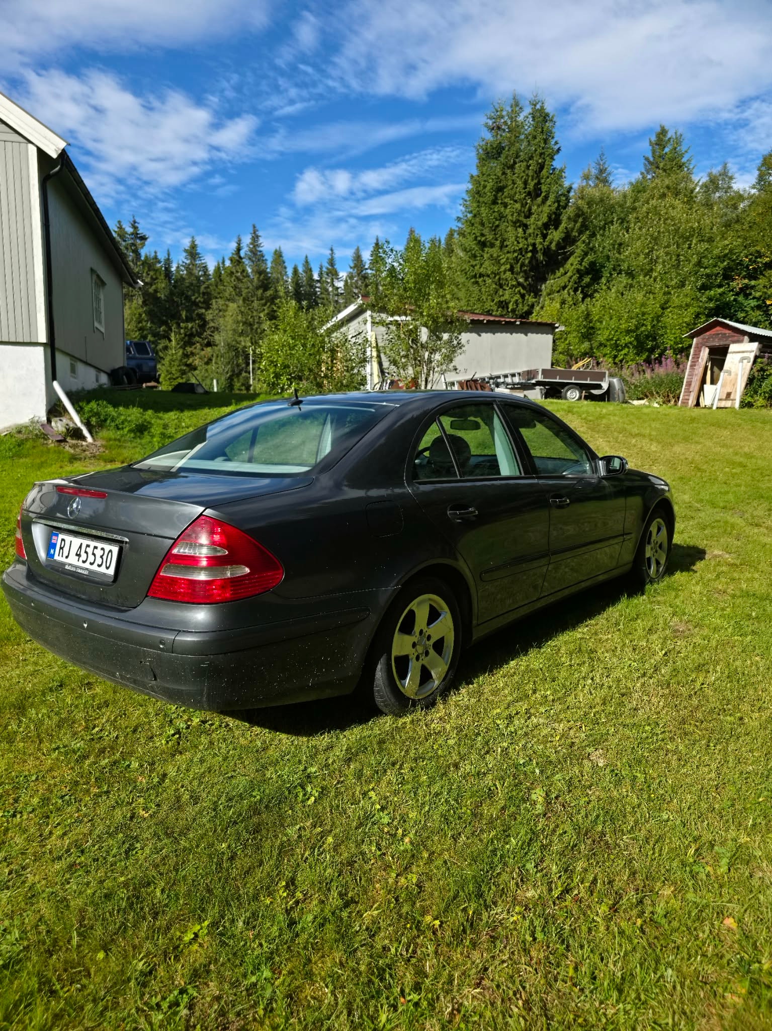 Mercedes-Benz E 200 Kompressor 5G-Tronic, 163hp, 2003