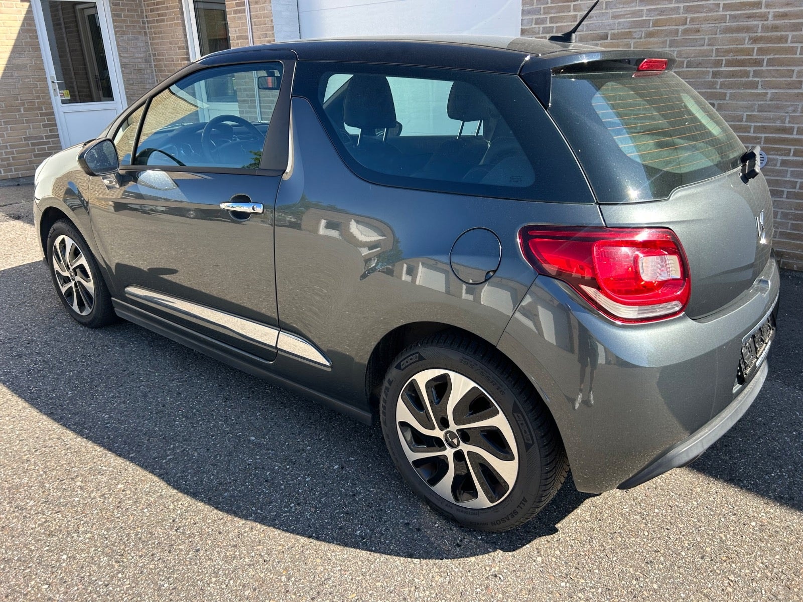 DS 3 1.6 BlueHDi Manual, 5-trins, 99ps, 2016