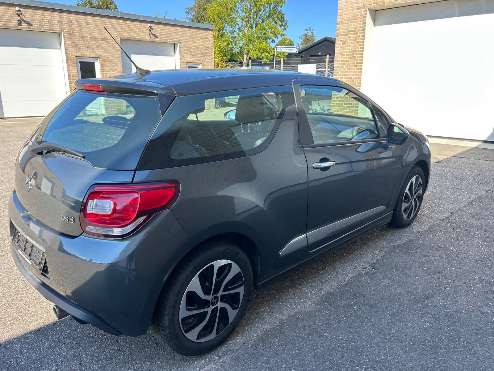 DS 3 1.6 BlueHDi Manual, 5-trins, 99ps, 2016