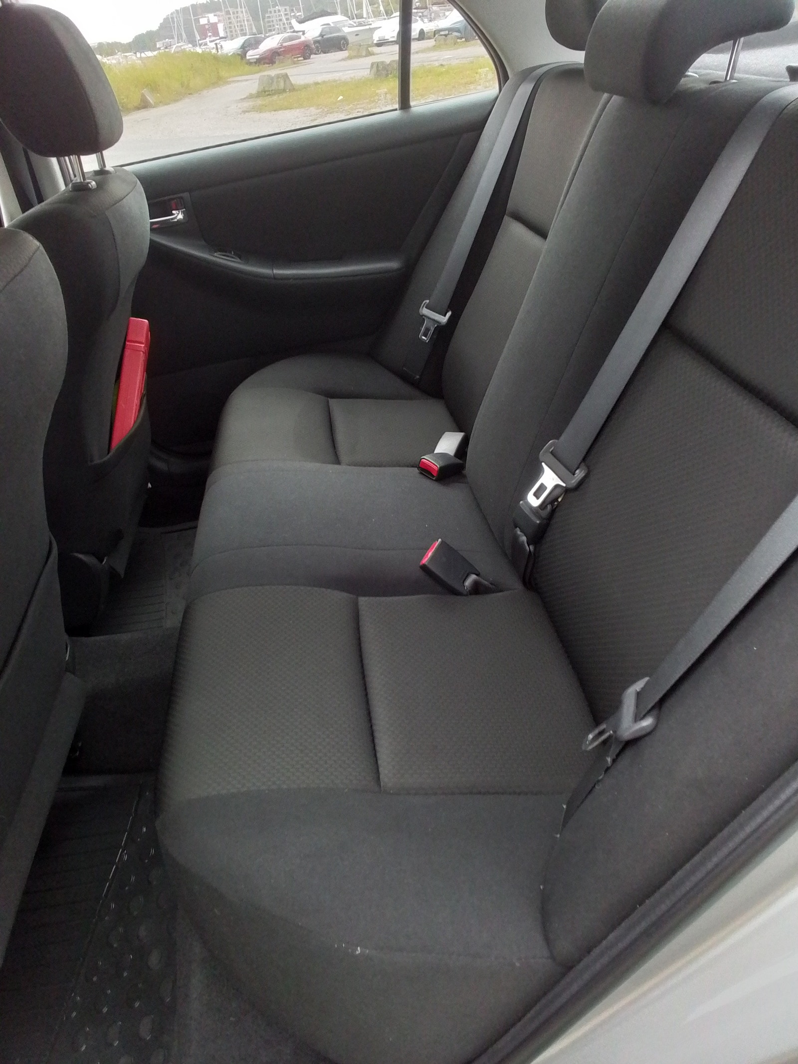 Toyota Corolla Sedan 1.6 VVT-i Automatic, 4-trins, 110ps, 2004