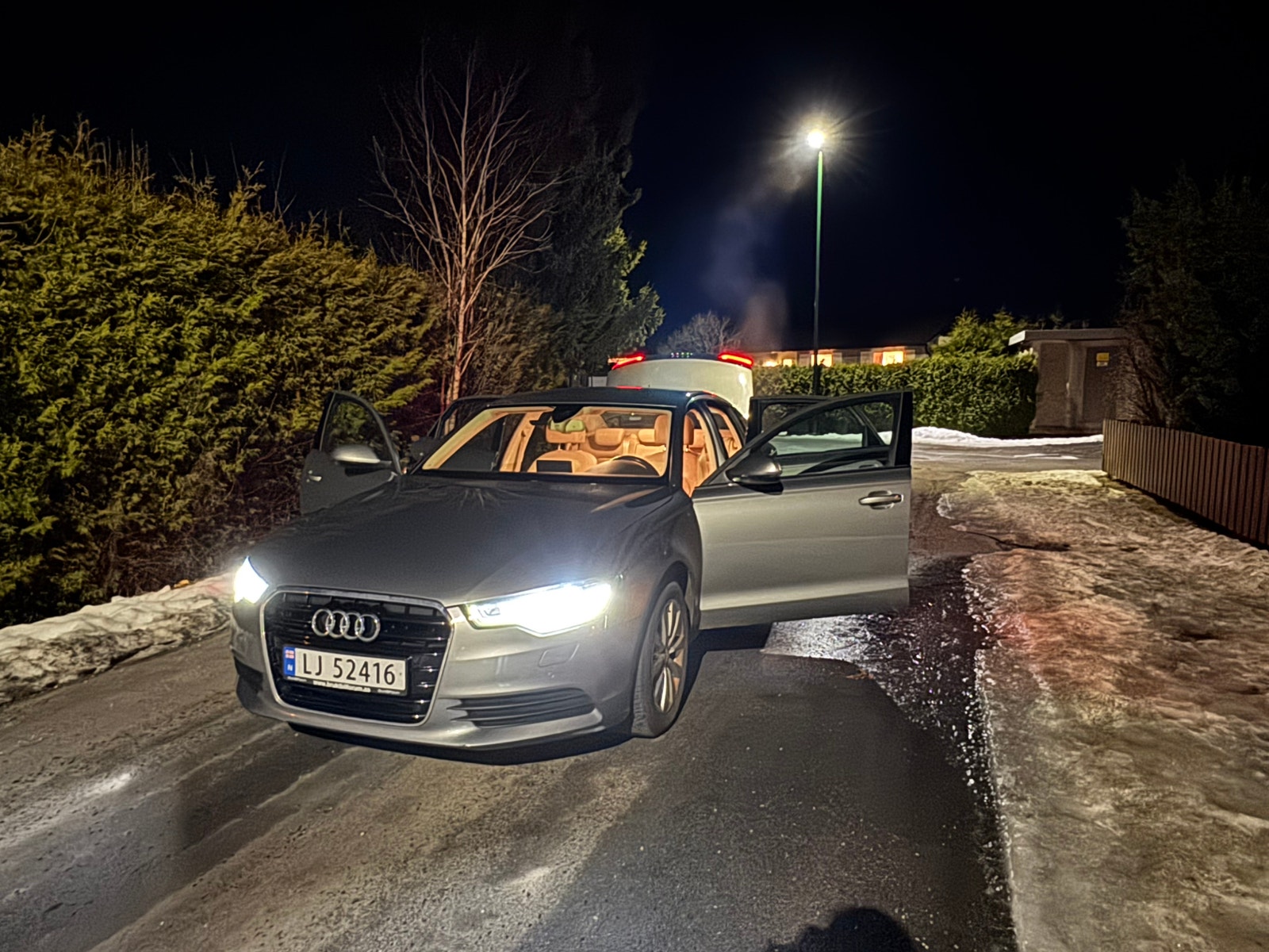 Audi A6 Sedan 2.0 TDI DPF Multitronic, 177hp, 2014