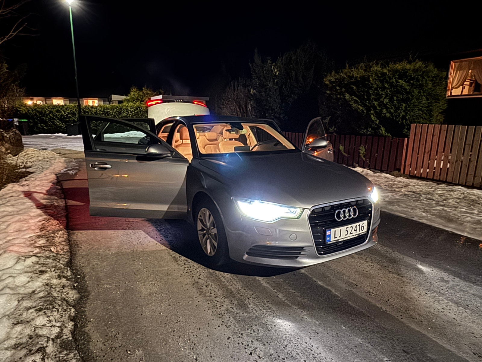 Audi A6 Sedan 2.0 TDI DPF Multitronic, 177hp, 2014