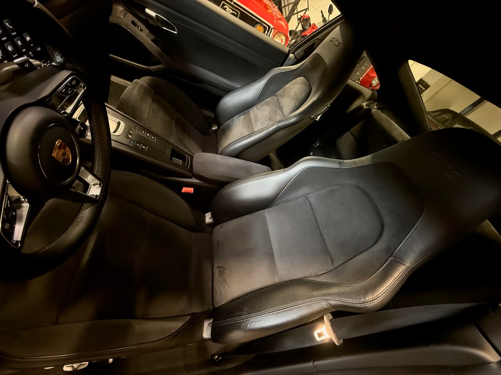 Porsche 911 Carrera 4 GTS PDK, 7-trins, 450ps, 2019