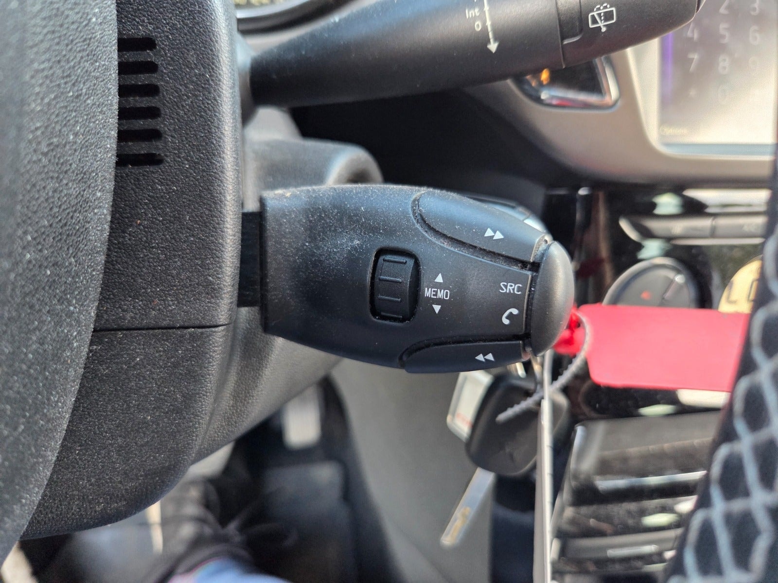 DS 3 1.6 BlueHDi Manual, 5-trins, 99ps, 2018