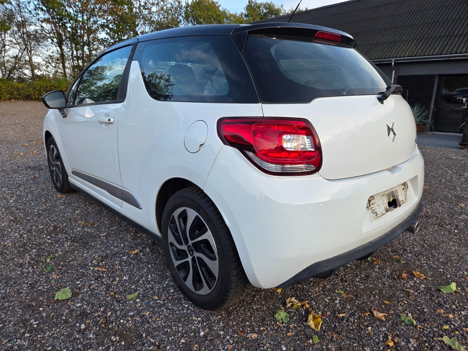 DS 3 1.6 BlueHDi Manual, 5-trins, 99ps, 2018