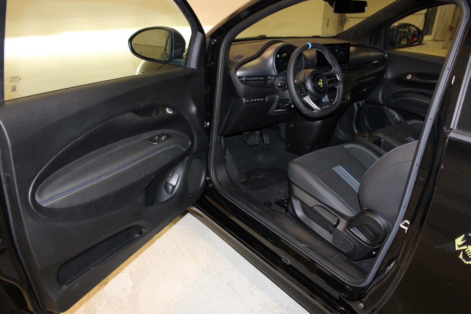Abarth 500e, 155hk, 2024