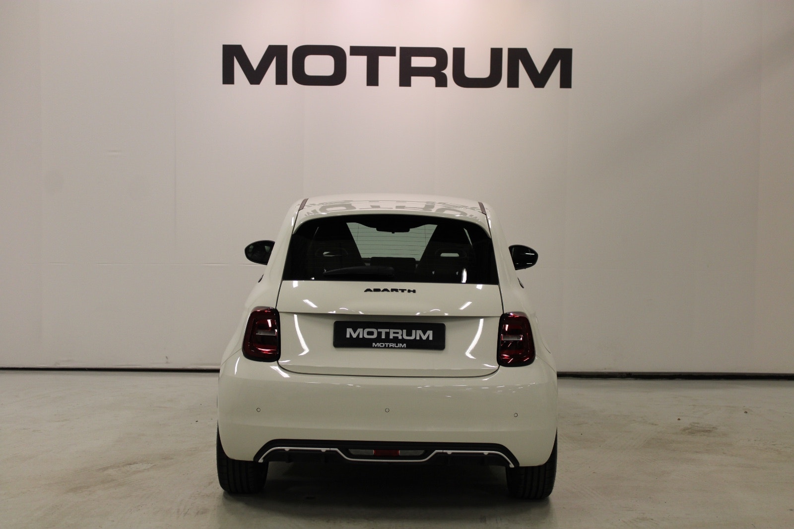 Abarth 500e, 155ps, 2024