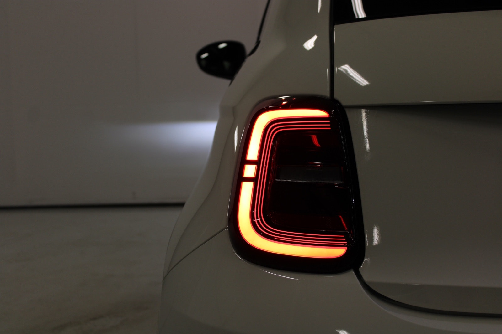 Abarth 500e, 155ps, 2024