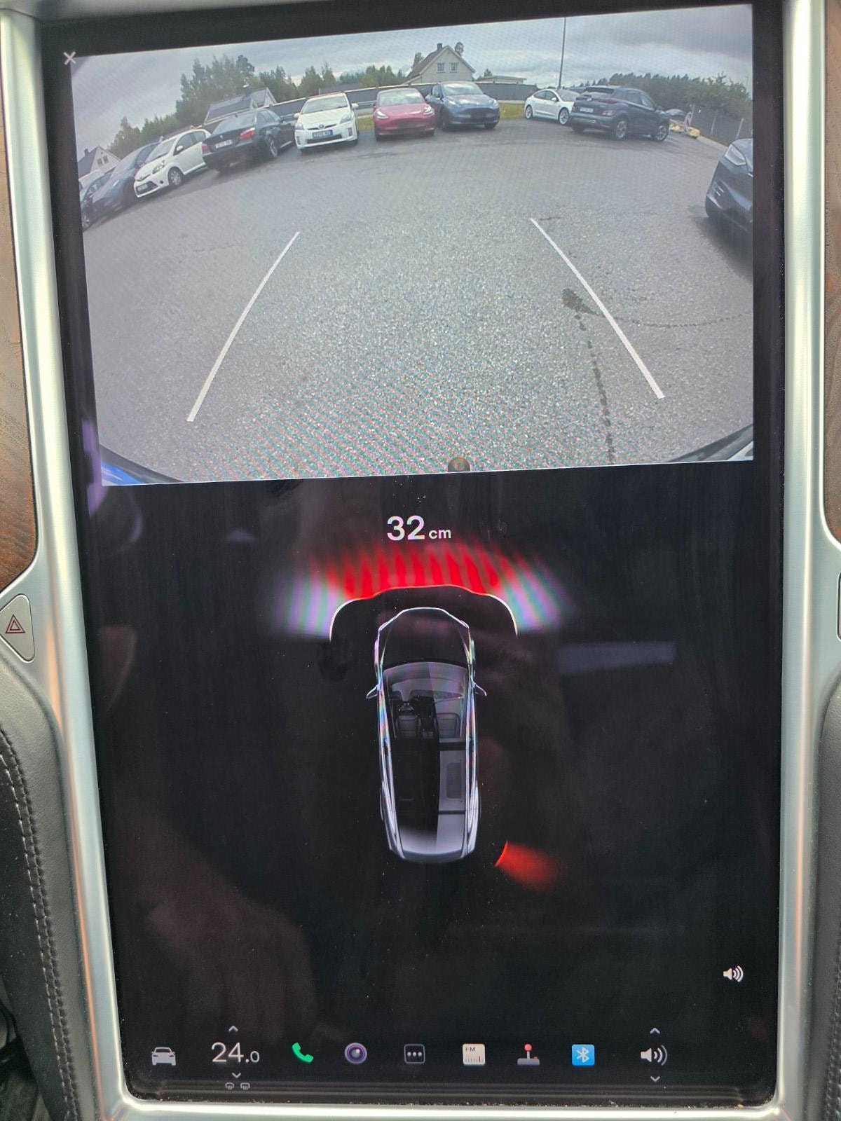 Tesla Model X 90D, 423ps, 2017