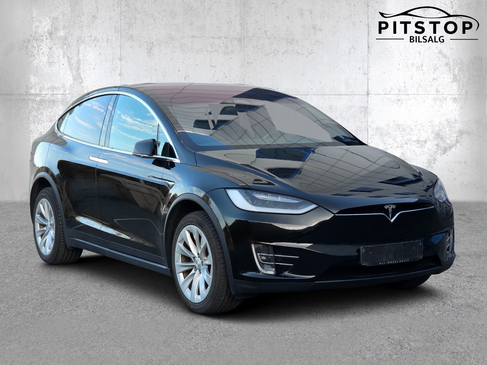 Tesla Model X 90D, 423ps, 2017