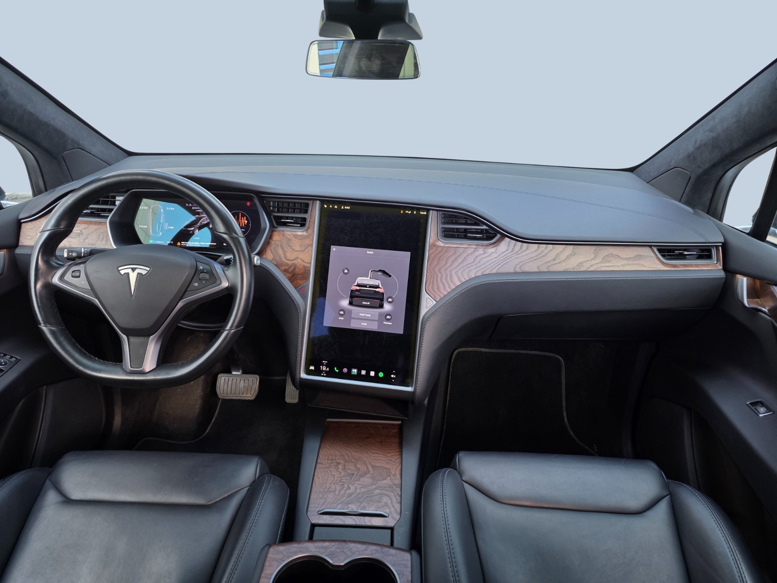 Tesla Model X 90D, 423ps, 2017