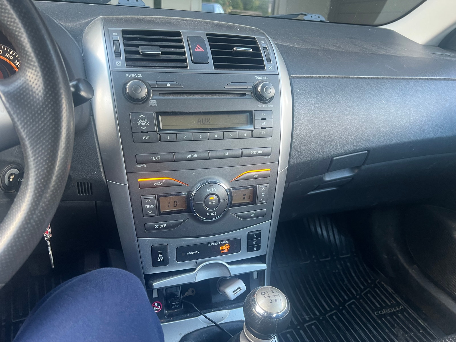 Toyota Corolla 1.4 D-4D Manual, 6-trins, 90ps, 2011
