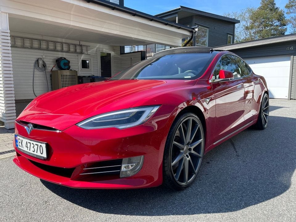 Tesla Model S 75D, 525ps, 2017